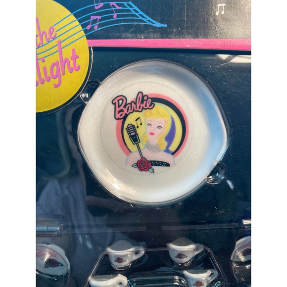 Barbie Solo in the Spotlight Tea Set 1995 - Picture 2 of 7